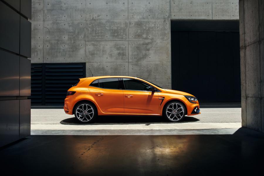  Renault Megane R.S. Sport chassis 2018 года  (WW) (фото 11 из 41)